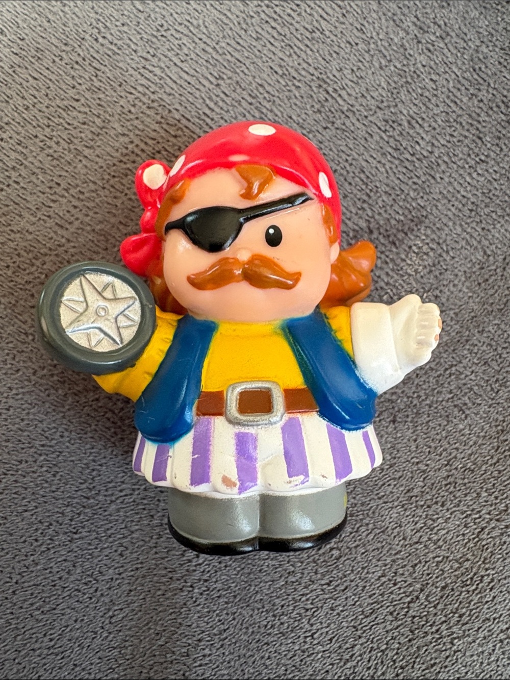 2006 little people Pirate